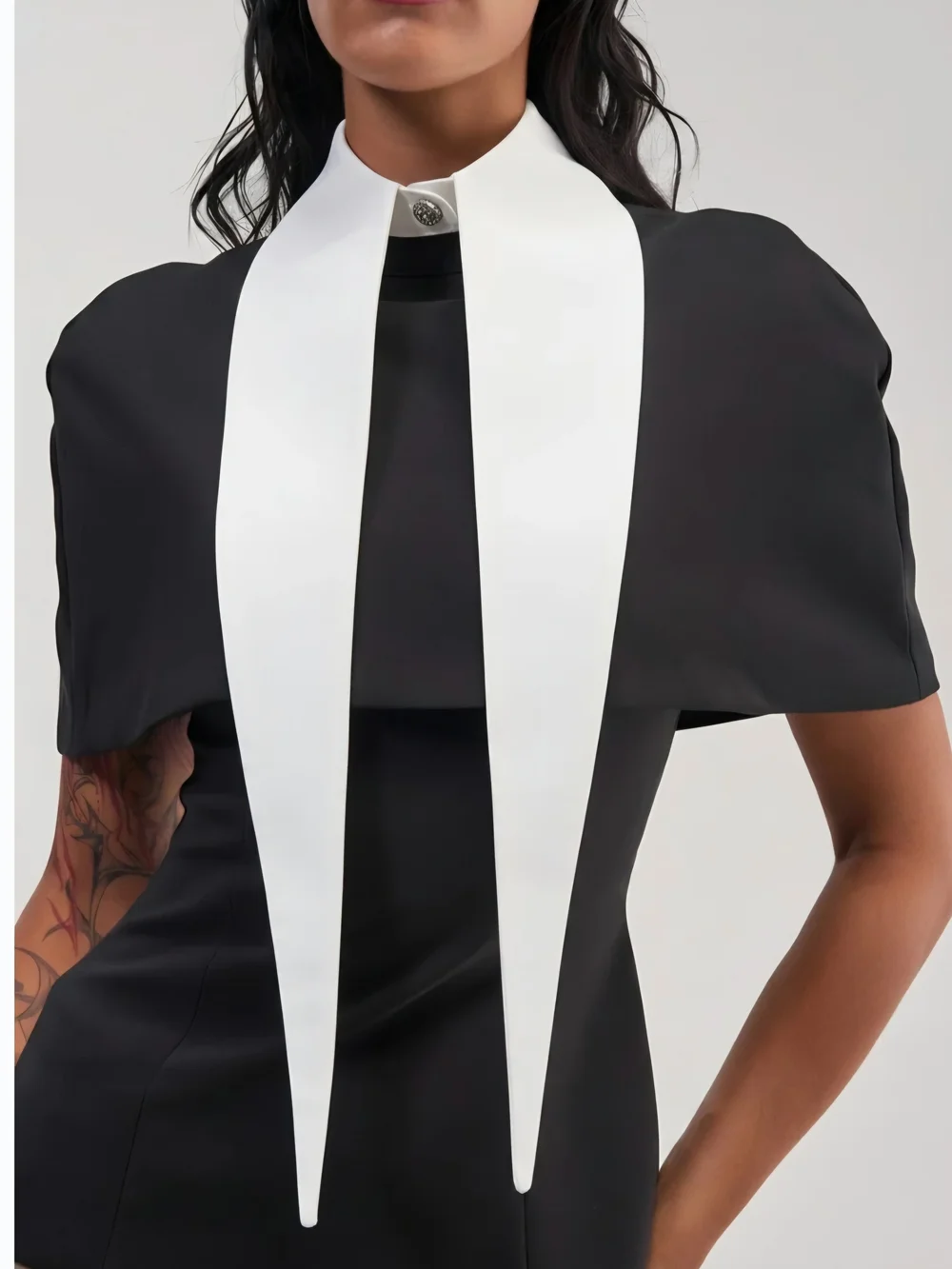 A White & Black Stand Collar (2 Colors)